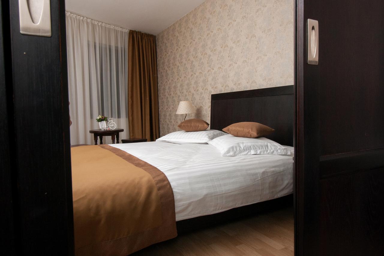 Complex Mona Caraiman Hotel Busteni Ngoại thất bức ảnh